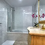 Myplace - Areeiro * Lisboa