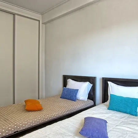 Myplace - Areeiro Апартаменты *