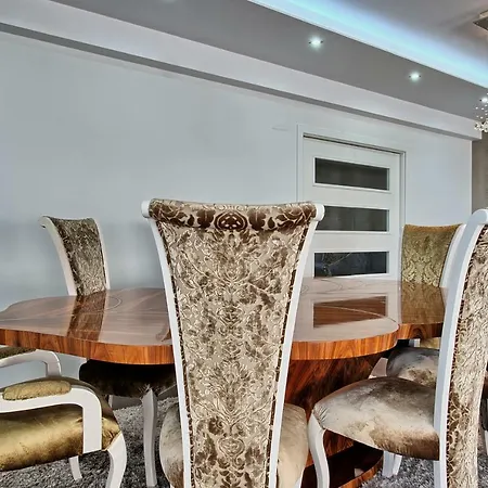 Myplace - Areeiro * Лиссабон