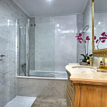 Myplace - Areeiro * Лиссабон