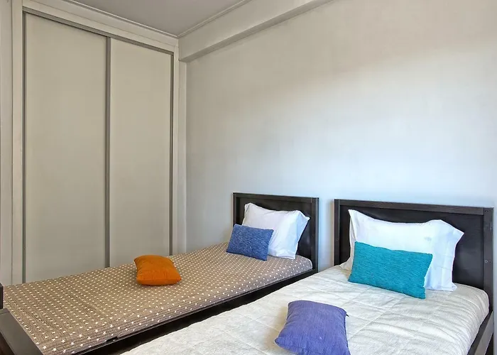 Myplace - Areeiro Apartment *